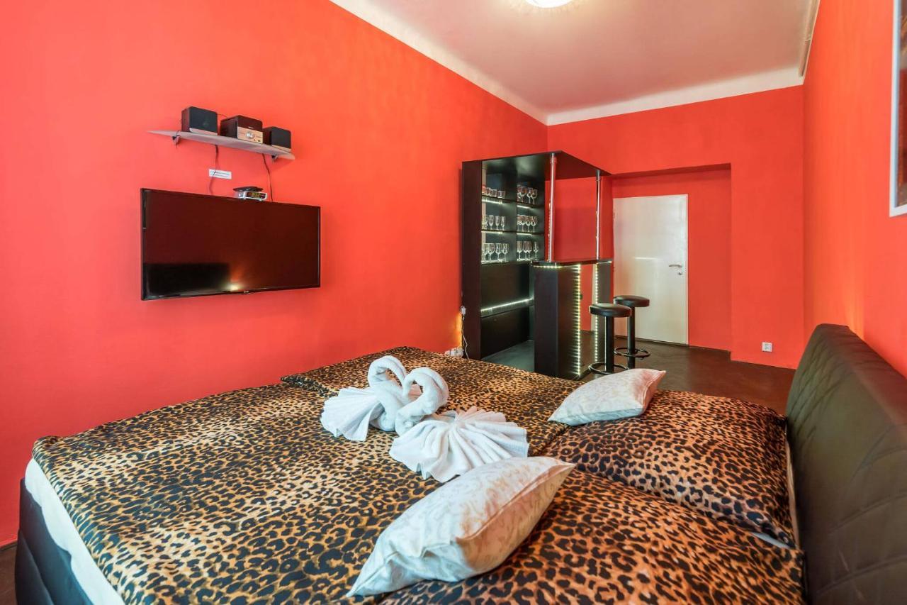 Apartman Exclusive Prague Whirlpool Exterior photo