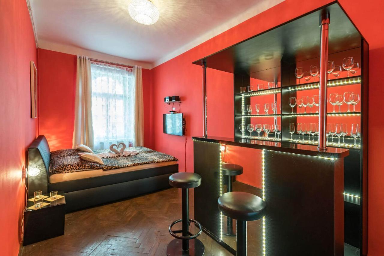 Apartman Exclusive Prague Whirlpool Exterior photo